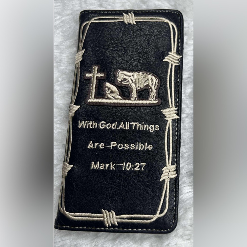 Black Men’s 🧔🏻 Wallet with Card Slots !!!